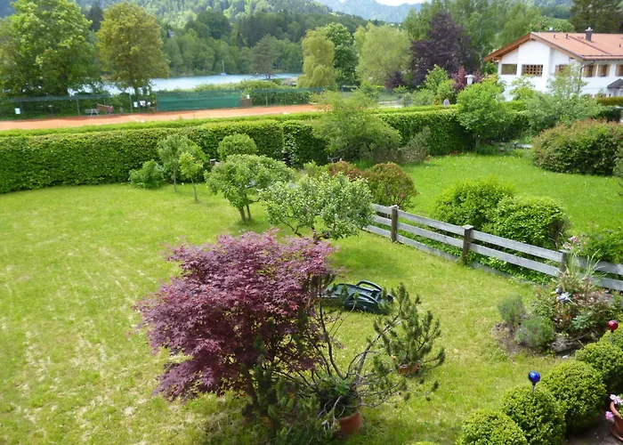 Haus St_ Michael_ 1_4 شليرسي